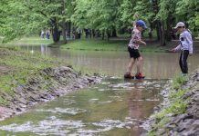 Путин предложил закрепить в Конституции заботу о детях