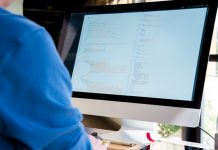 Пандемия подхлестнула спрос на вирусологов и программистов