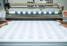 Как выбрать студию для печати на одежде