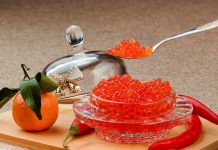 Икра красная: основные виды и их различия