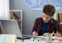 Как выбрать онлайн-школу: практические советы и рекомендации