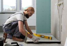 Как подготовить стену под плитку в ванной