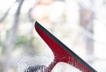 Строительная пена чем отмыть