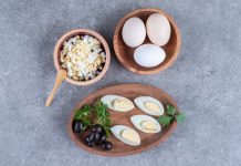 Полезные продукты для яиц