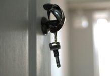 Россиянам объяснили причины увеличения числа оспоренных сделок с недвижимостью