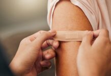 Зачем нужна вакцина от ВПЧ, в каком возрасте ее нужно делать и платно ли это