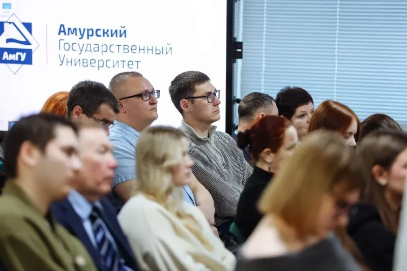 Замглавы Минобрнауки России Андрей Омельчук оценил инфраструктуру и планы Амурской области по возможному созданию кампуса в регионе