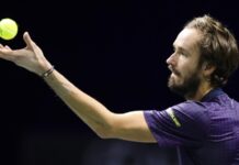 Русские и Медведев: как прошло возвращение суперзвезды тенниса в Россию