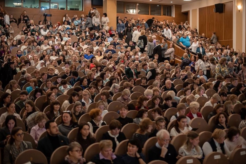 Валерий Фальков: Комплексный план повышения качества математического и естественно-научного образования включает 40 конкретных инициатив