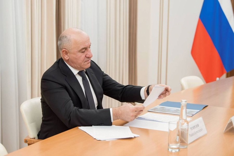 Валерий Фальков провел рабочую встречу с главой Карачаево-Черкесской Республики Рашидом Темрезовым